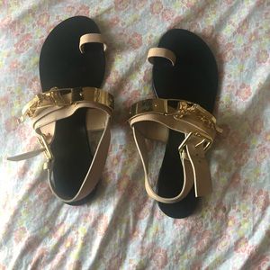 Giuseppe ZANOTTI beige flat Sandals